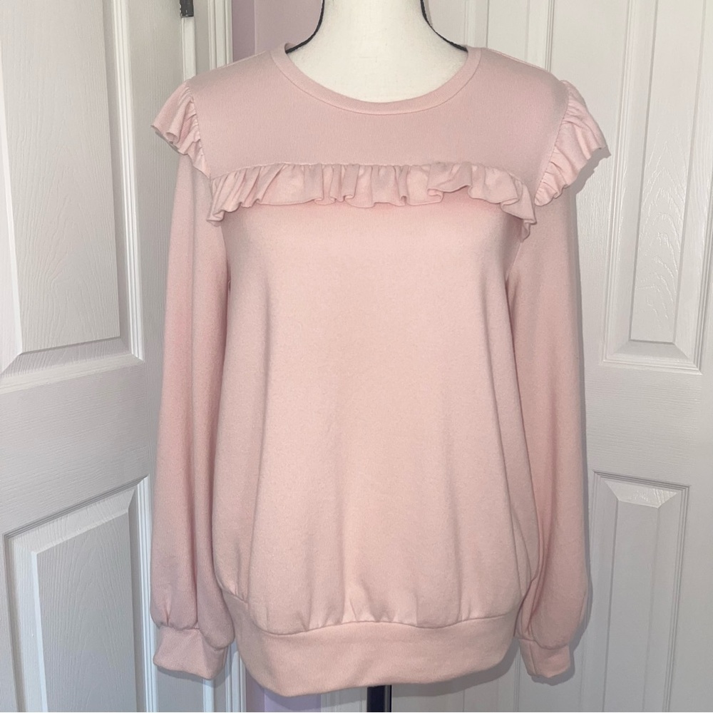 Cupio long sleeve crew neck ruffle detail soft pink sweatshirt, size medium
